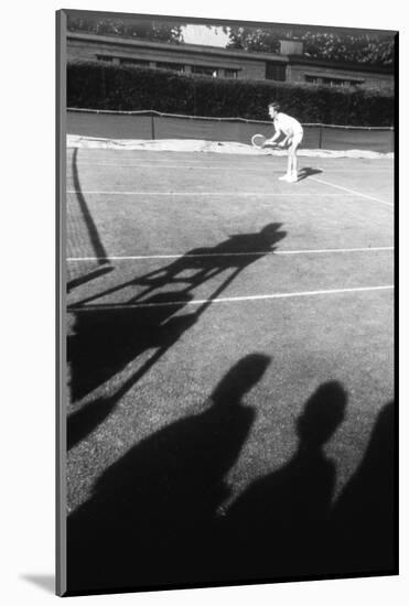 1971 Wimbledon: Tennis Player in Ready Position-Alfred Eisenstaedt-Mounted Photographic Print