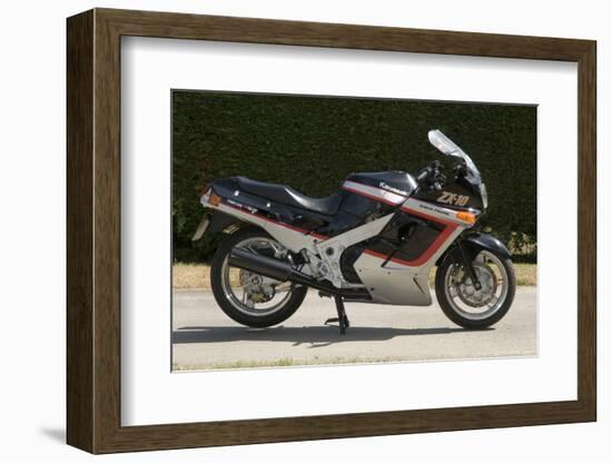 1989 Kawasaki ZX10E-null-Framed Photographic Print