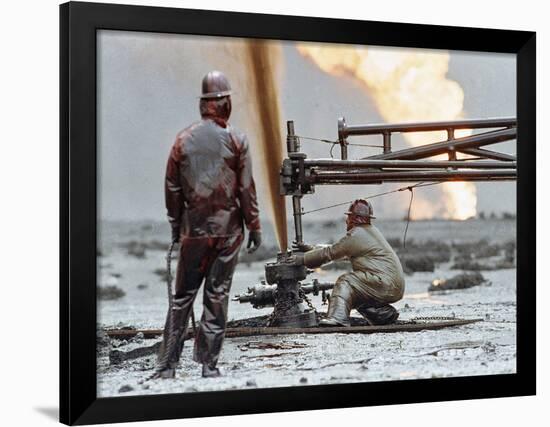 1991 Gulf War Oil Fires-Greg Gibson-Framed Photographic Print