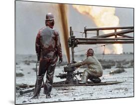 1991 Gulf War Oil Fires-Greg Gibson-Mounted Photographic Print