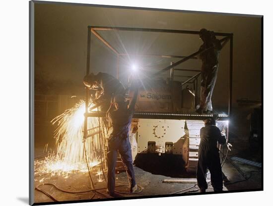 1991 Gulf War Oil Fires-Roberto Borea-Mounted Photographic Print