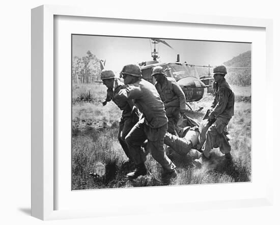 1st Cavalry Division-Peter Arnett-Framed Premium Photographic Print