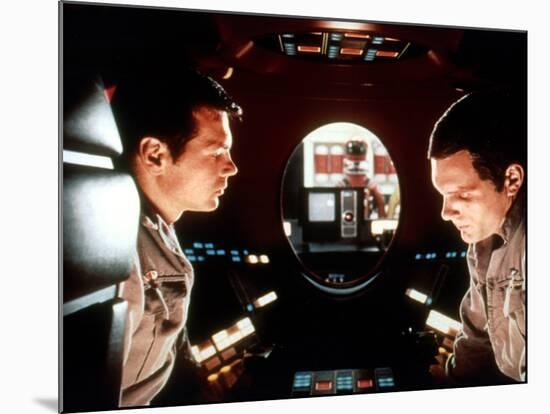 2001: A Space Odyssey, Gary Lockwood, Keir Dullea, 1968-null-Mounted Photo