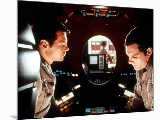 2001: A Space Odyssey, Gary Lockwood, Keir Dullea, 1968-null-Mounted Photo