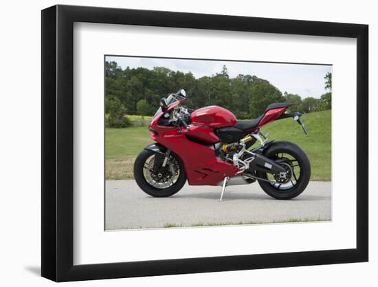 2014 Ducati 899 Panigale-null-Framed Photographic Print
