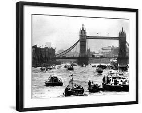 25th Jubilee Year Britannia and Flotilla Under Tower Bridge, Thames River, June 1977-null-Framed Photographic Print