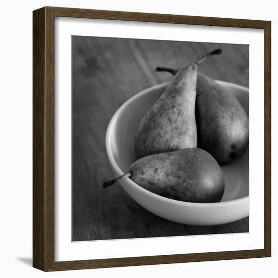 3 Pears in a Bowl BW-Tom Quartermaine-Framed Giclee Print