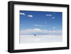 4Wd in the Moiddle of Salar De Uyuni, Salt Flat in Bolivia-zanskar-Framed Photographic Print