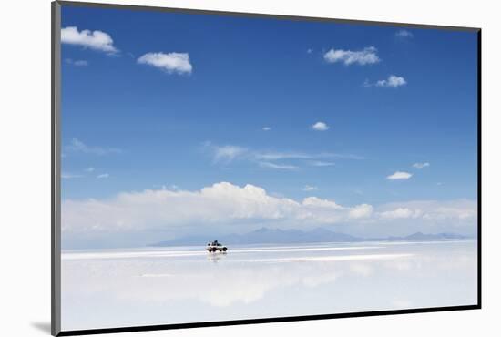 4Wd in the Moiddle of Salar De Uyuni, Salt Flat in Bolivia-zanskar-Mounted Photographic Print