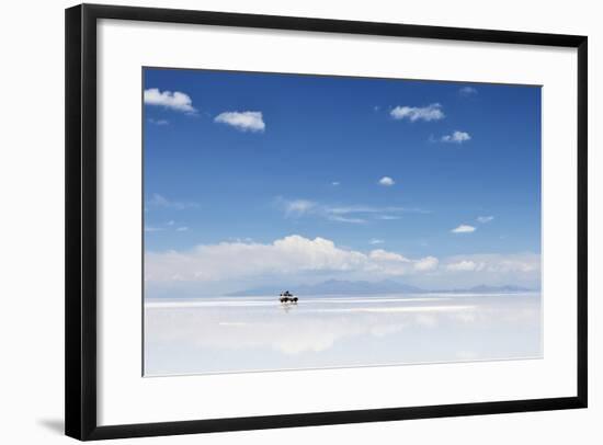 4Wd in the Moiddle of Salar De Uyuni, Salt Flat in Bolivia-zanskar-Framed Photographic Print