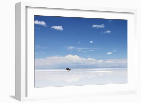 4Wd in the Moiddle of Salar De Uyuni, Salt Flat in Bolivia-zanskar-Framed Photographic Print