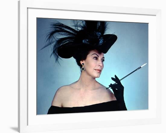 55 DAYS IN PEKING, 1963 directed by NICOLAS RAY with Ava Gardner (photo)-null-Framed Photo