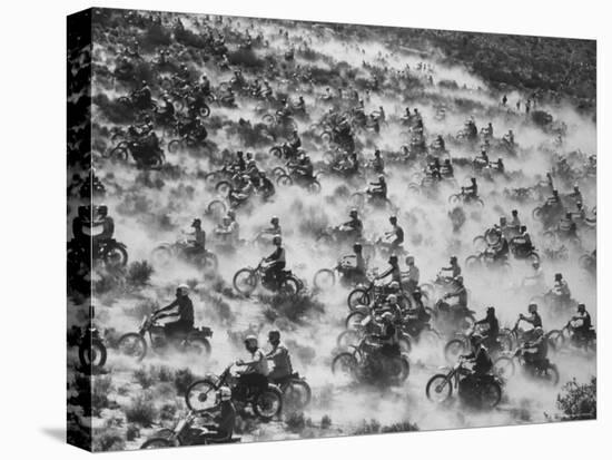 650 Motorcyclists Race Through the Mojave Desert-Bill Eppridge-Stretched Canvas