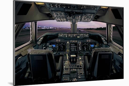 747-400 fastest commerc. plane-null-Mounted Art Print