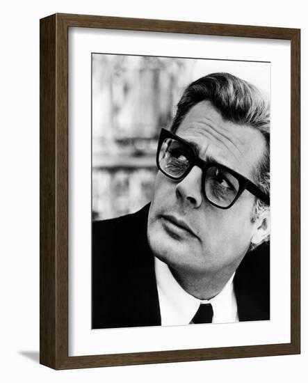 8 1/2, Marcello Mastroianni, 1963-null-Framed Photo