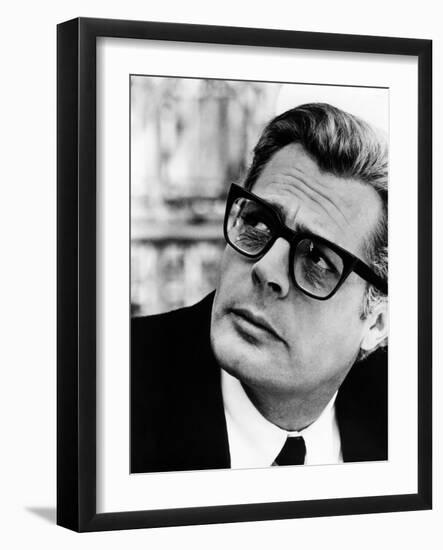 8 1/2, Marcello Mastroianni, 1963-null-Framed Photo