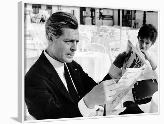 8 1/2, Marcello Mastroianni, Anouk Aimee, 1963-null-Framed Photo