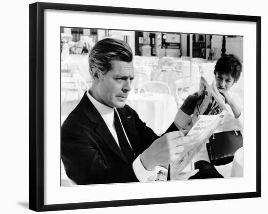 8 1/2, Marcello Mastroianni, Anouk Aimee, 1963-null-Framed Photo