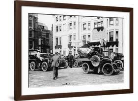 A 1903 Renault 10Hp Outside the Old Ship Hotel, Brighton, East Sussex, C1903-null-Framed Photographic Print