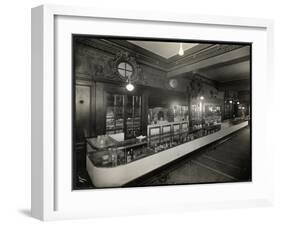 A Bar at the Robert Treat Hotel, Newark, New Jersey, 1916-Byron Company-Framed Giclee Print