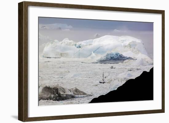 A Boat Sailing on the Pack Ice, Disko Bay, Ilulissat, Groenland-Françoise Gaujour-Framed Photographic Print