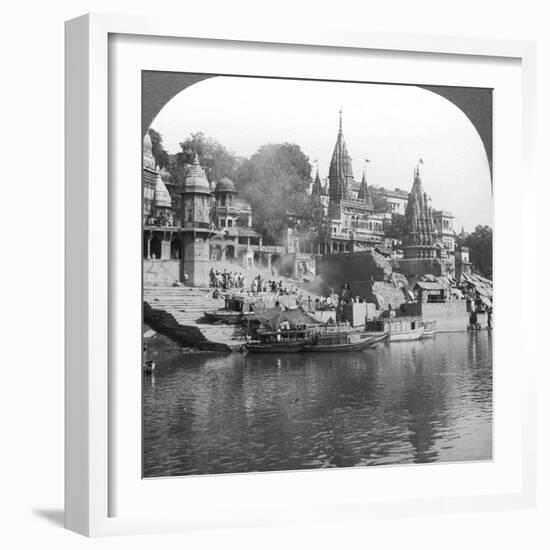 A Burning Ghat on the Ganges at Benares (Varanas), India, 1900s-Underwood & Underwood-Framed Photographic Print