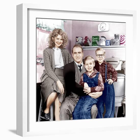 A Christmas Story, Melinda Dillon, Darren McGavin, Ian Petrella, Peter Billingsley, 1983-null-Framed Photo