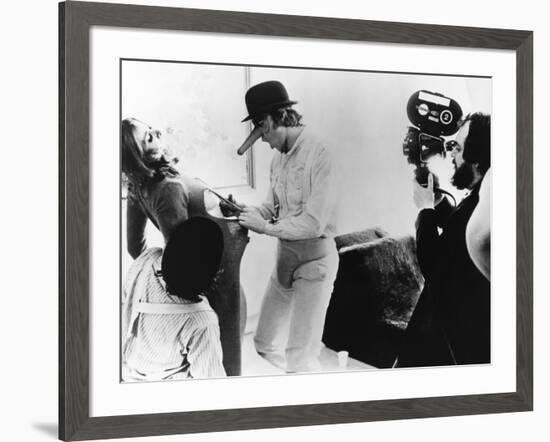 A CLOCKWORK ORANGE, 1971 directed by STANKEY KUBRICK On the set (b/w photo)-null-Framed Photo