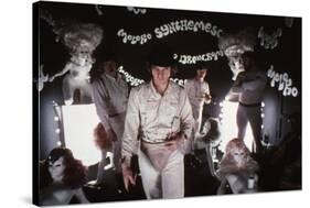 A CLOCKWORK ORANGE, 1971 directed by STANLEY KUBRICK with Malcolm McDowell (photo)-null-Stretched Canvas