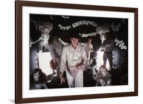 A CLOCKWORK ORANGE, 1971 directed by STANLEY KUBRICK with Malcolm McDowell (photo)-null-Framed Photo