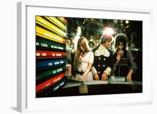 A Clockwork Orange, Gillian Hills, Malcolm Mcdowell, Barbara Scott, 1971-null-Framed Photo