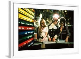 A Clockwork Orange, Gillian Hills, Malcolm Mcdowell, Barbara Scott, 1971-null-Framed Photo