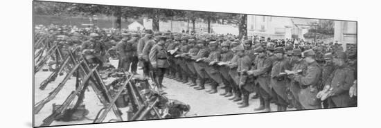 A Colonel Checking His Soldiers' Boots, Saint-Francois-Xavier, Paris, France, August 1914-null-Mounted Premium Giclee Print