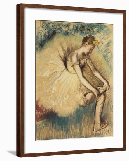 A Dancer Putting on Her Shoe; Danseuse Attachant Sa Chaussure, 1896-Edgar Degas-Framed Giclee Print