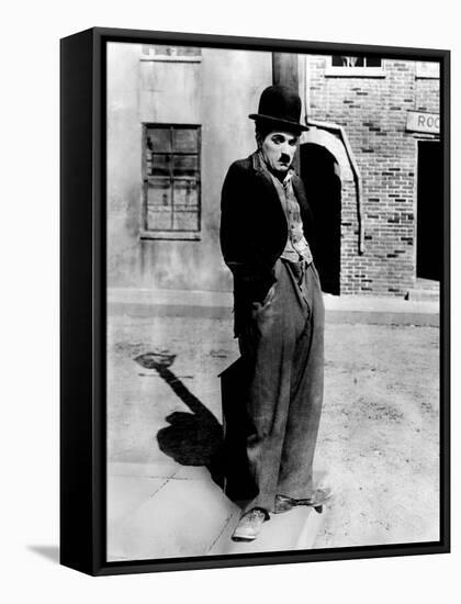 A Dog 's Life by and with Charlie Chaplin (The Tramp), 1918-null-Framed Stretched Canvas