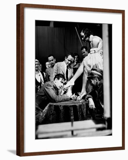 A Farewell to Arms, 1932-null-Framed Photographic Print