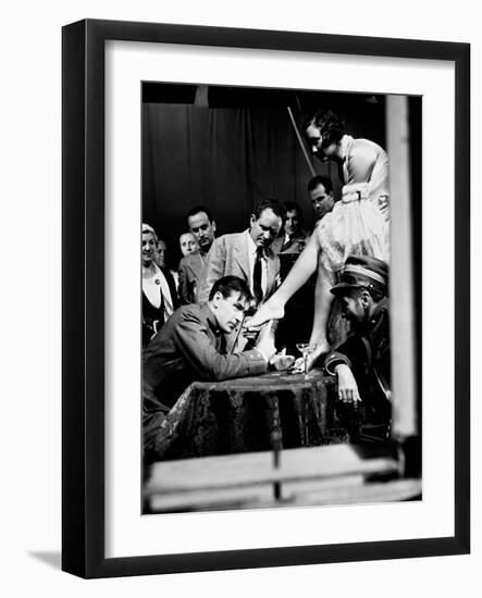 A Farewell to Arms, 1932-null-Framed Photographic Print