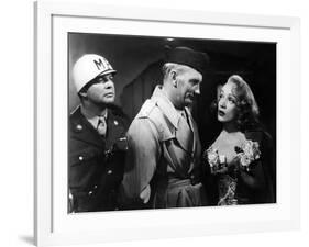 A FOREIGN AFFAIR, 1948 directed by BILLY WILDER with Millard Mitchell and Marlene Dietrich \r (b/w -null-Framed Photo