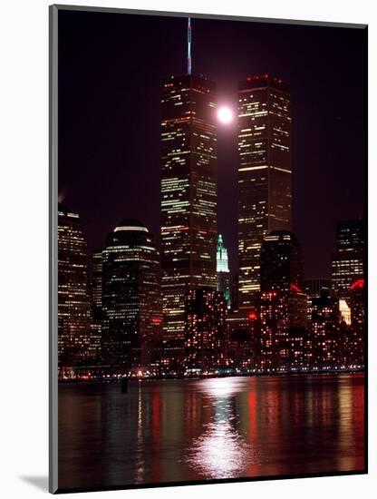 A Full Moon Rises Between New York's Twin Towers for the Second Time This Month-null-Mounted Photographic Print