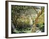 A Garden in Vetheuil-Claude Monet-Framed Giclee Print