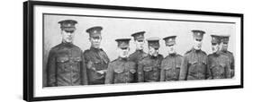 A Group of Canadian Soldiers, 1914-null-Framed Giclee Print