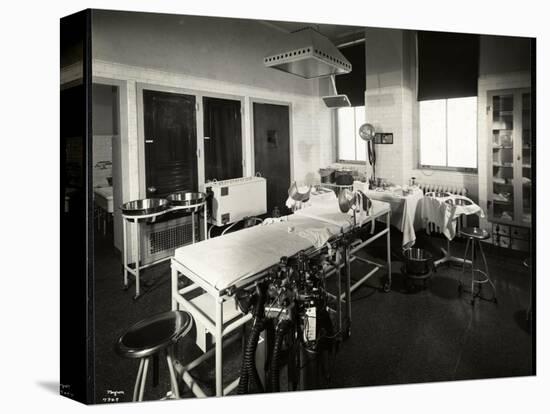 A Hospital Operating or Delivery Room, New York, 1941 or 1942-Byron Company-Stretched Canvas