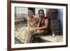 A la poursuite du diamant vert Romancing the stone by Robert Zemeckis with Kathleen Turner and Mich-null-Framed Photo