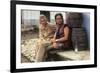 A la poursuite du diamant vert Romancing the stone by Robert Zemeckis with Kathleen Turner and Mich-null-Framed Photo