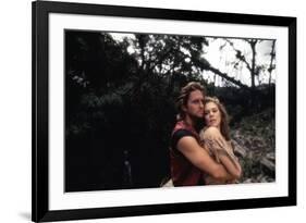 A la poursuite du diamant vert Romancing the stone by Robert Zemeckis with Michael Douglas and Kath-null-Framed Photo