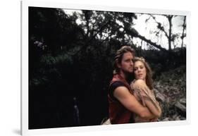 A la poursuite du diamant vert Romancing the stone by Robert Zemeckis with Michael Douglas and Kath-null-Framed Photo