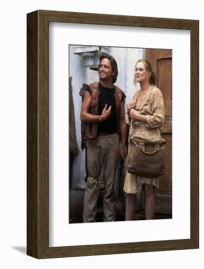 A la poursuite du diamant vert Romancing the stone by Robert Zemeckis with Michael Douglas and Kath-null-Framed Photo