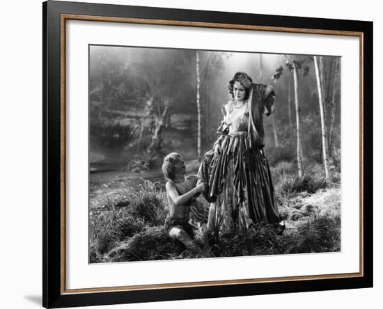 A Midsummer Night's Dream, Mickey Rooney, Olivia De Havilland, 1935-null-Framed Photo