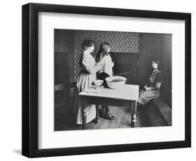 A Nurse Examines Girls Hair, Central Street Cleansing Station, London, 1914-null-Framed Photographic Print