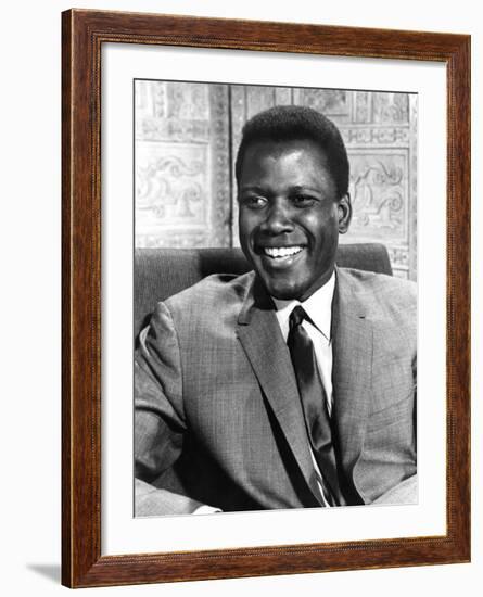 A Patch of Blue, Sidney Poitier, 1965-null-Framed Photo